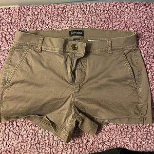 Express shorts